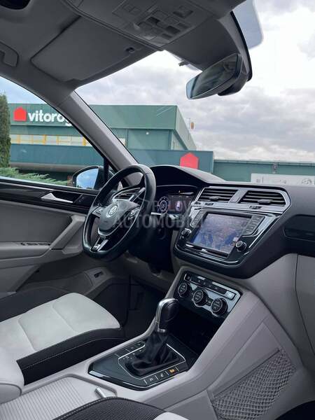 Volkswagen Tiguan LED/PANO/VIRTUAL
