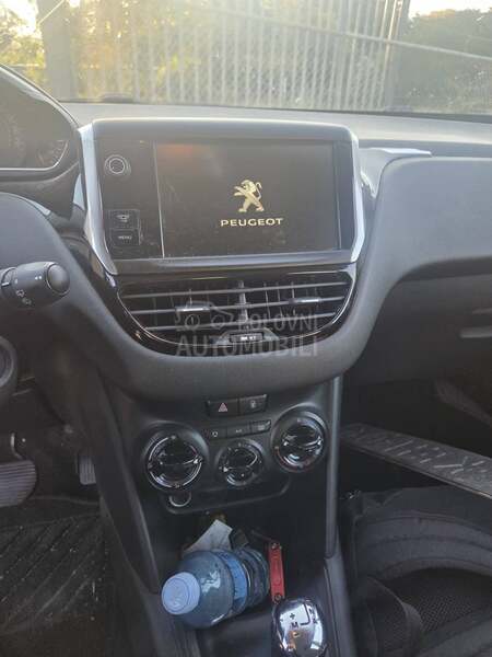 Peugeot 208 1.4hdi