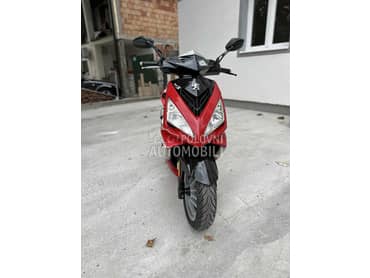 Peugeot speedfight 3