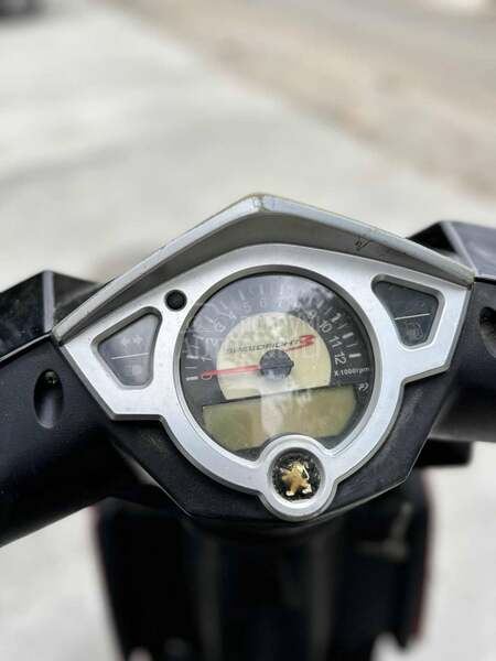 Peugeot speedfight 3