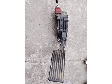 Pedala gasa za Fiat 500