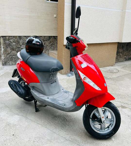Piaggio zip
