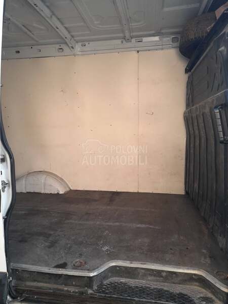 Iveco 35 