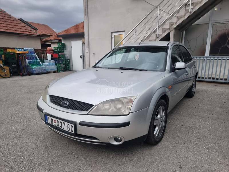Ford Mondeo GHIA