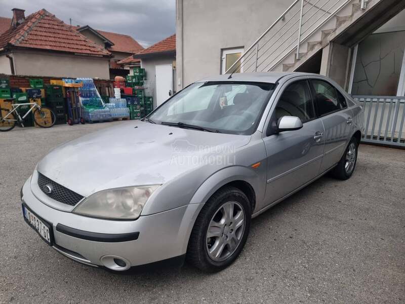 Ford Mondeo GHIA