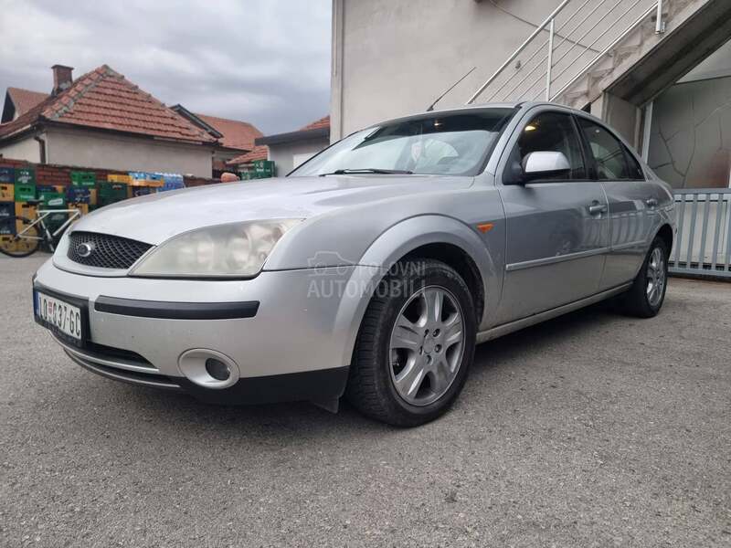 Ford Mondeo GHIA