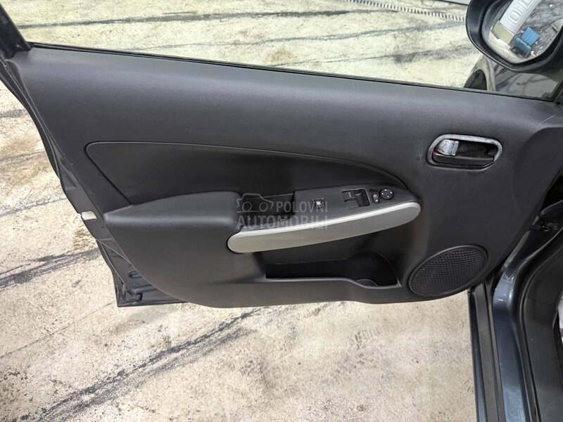 Mazda 2 1.3 ben
