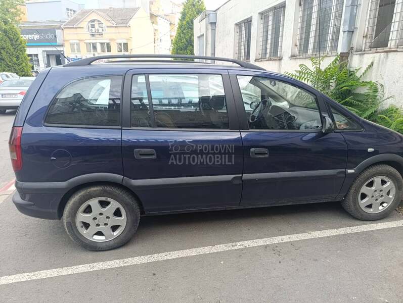 Opel Zafira 2.0