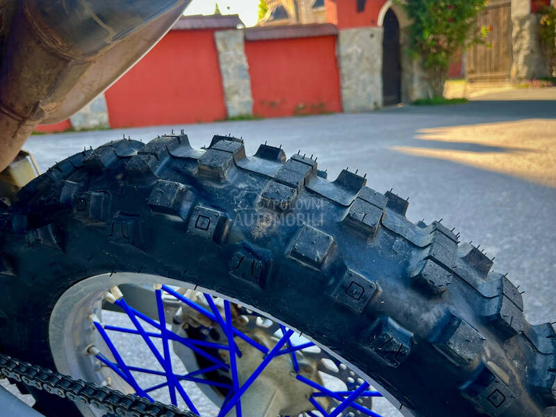 Yamaha WR 400