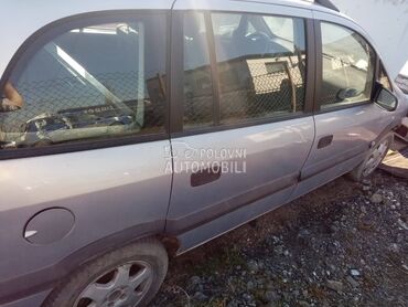 Opel Zafira 2000. god. -  kompletan auto u delovima