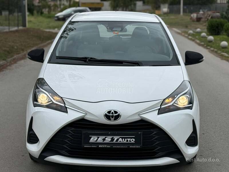 Toyota Yaris 1.0 vvt-i