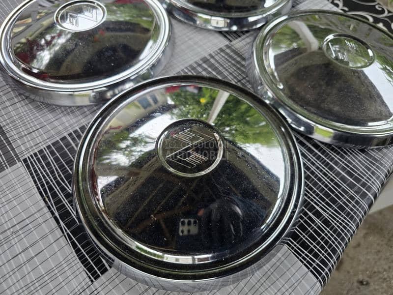 Ratkapne Zastava 12" Bez rupa