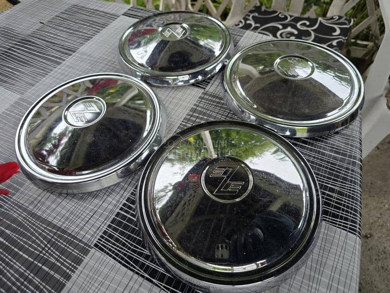 Ratkapne Zastava 12" Bez rupa