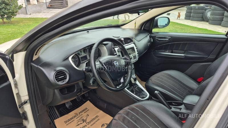 Lancia Delta 2.0 mjtd