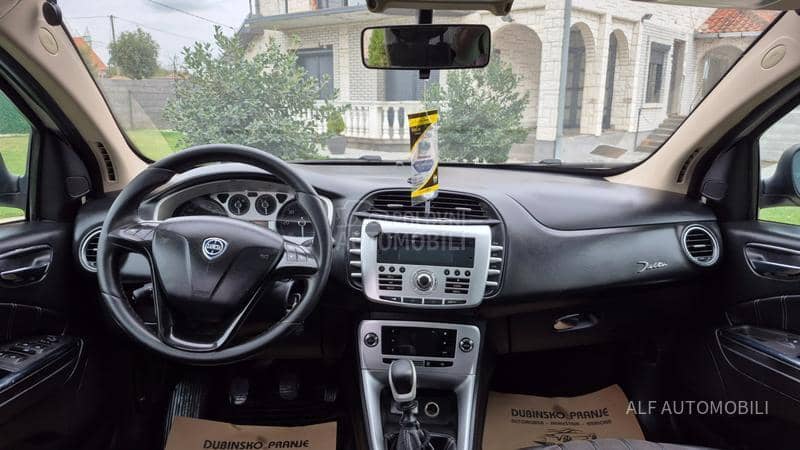 Lancia Delta 2.0 mjtd