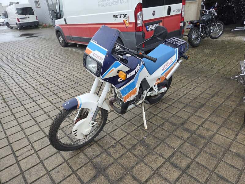 Cagiva tamanako 125