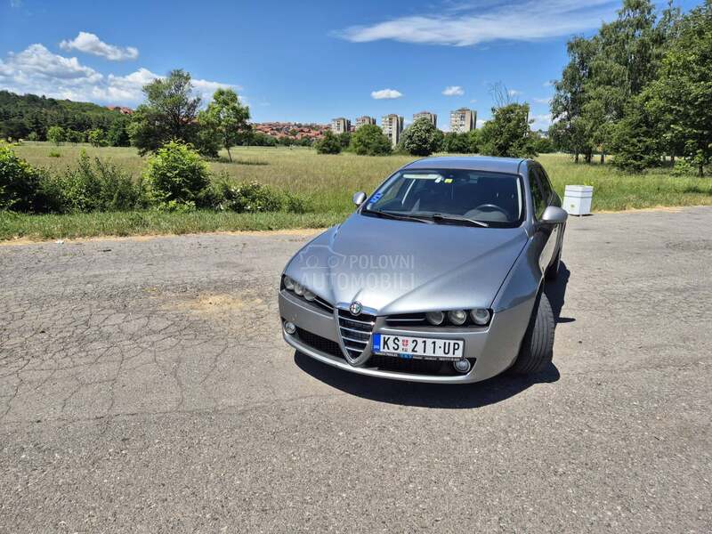 Alfa Romeo 159 