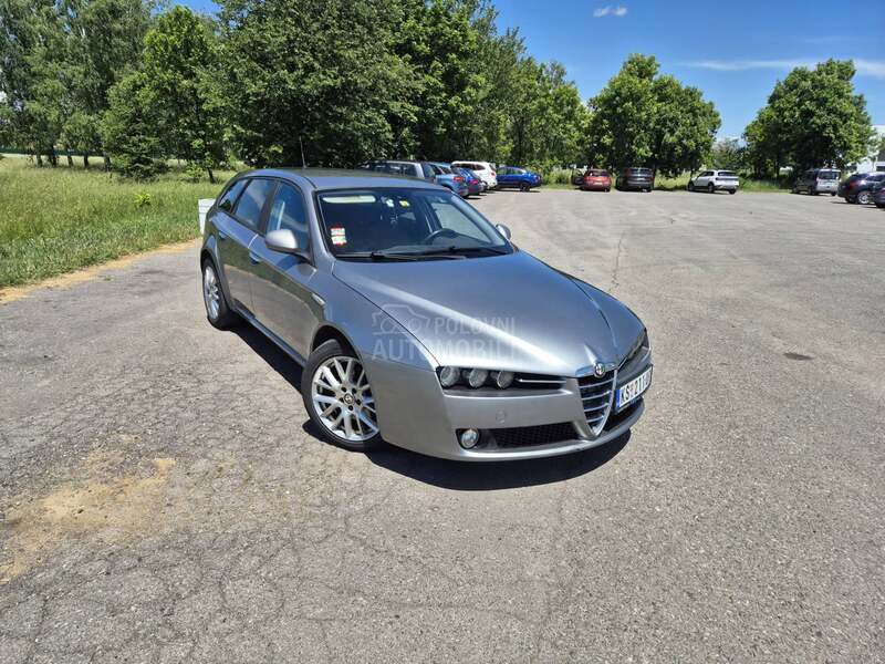 Alfa Romeo 159 