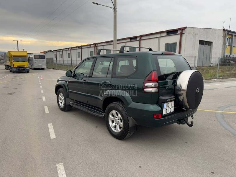 Toyota Land Cruiser 