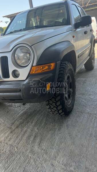 Jeep Liberty 2.8L CRD