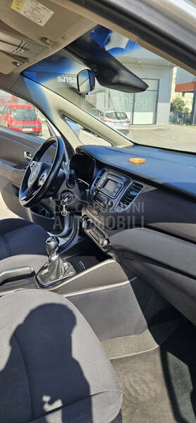 Kia Carens 1.7 CRDi 16V