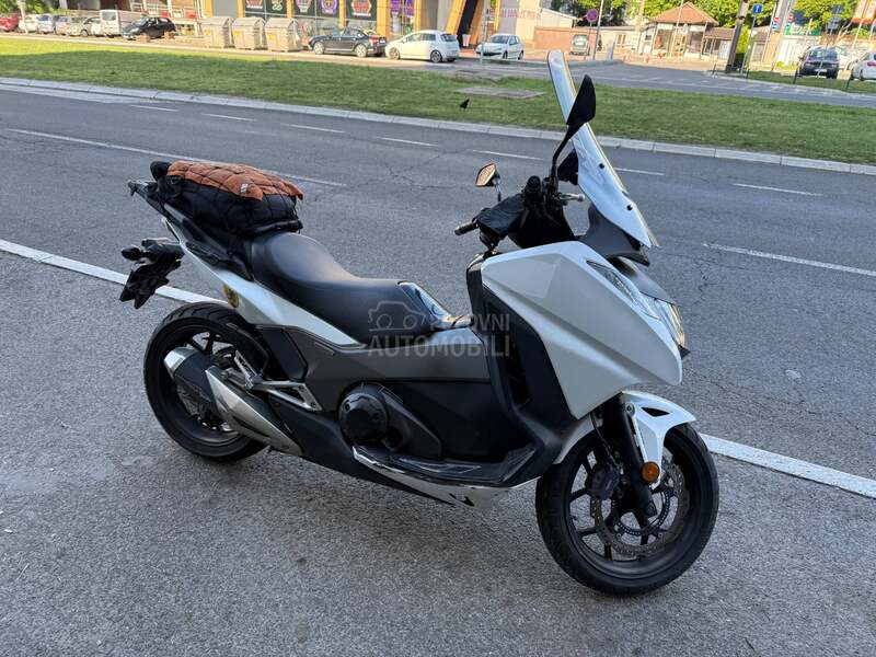 Honda Integra NC 750 D