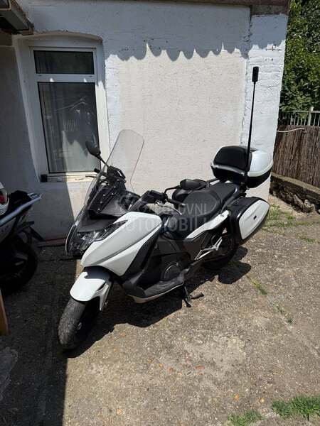 Honda Integra NC 750 D
