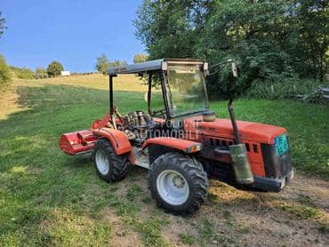 Antonio Carraro 5500