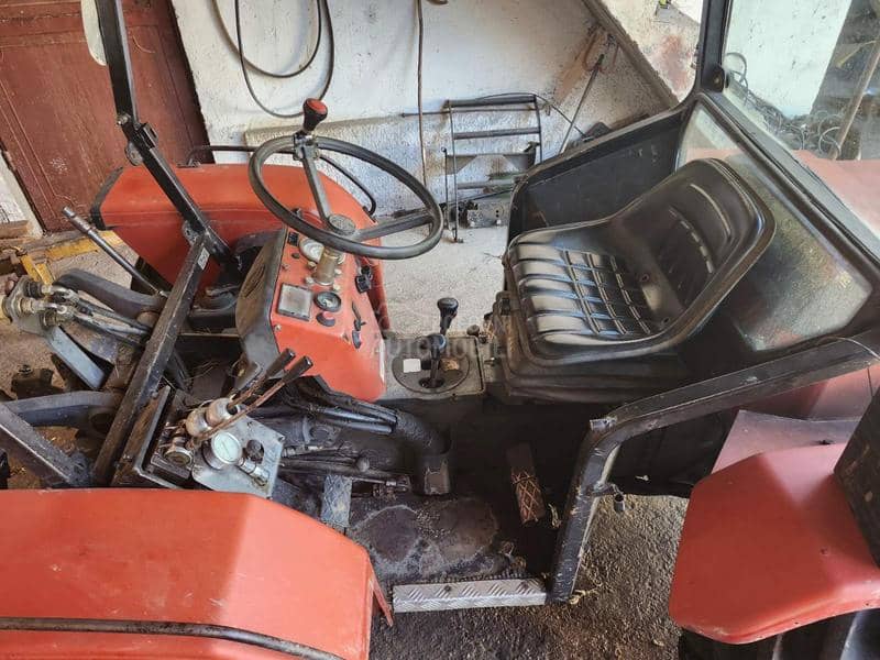 Antonio Carraro 5500