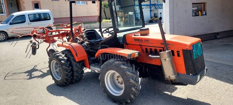 Antonio Carraro 5500