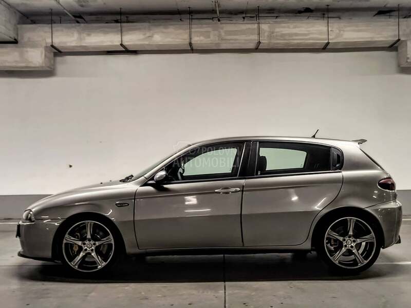 Alfa Romeo 147 Q2