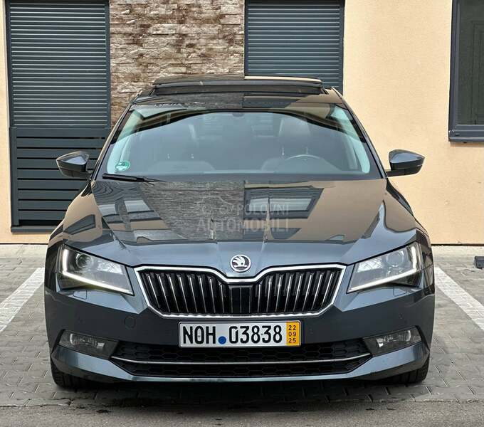 Škoda Superb /Laurin Klement/Pano