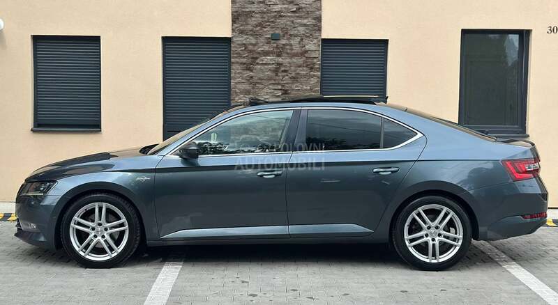 Škoda Superb /Laurin Klement/Pano