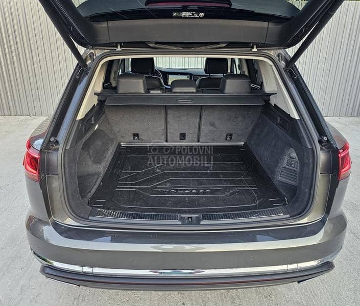 Volkswagen Touareg 3.0 V6 TDI /VAZDUH/