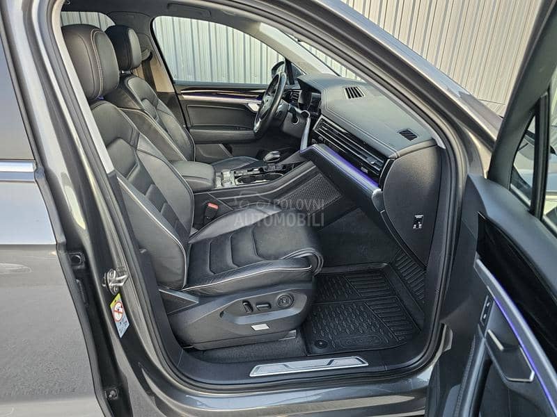 Volkswagen Touareg 3.0 V6 TDI /VAZDUH/