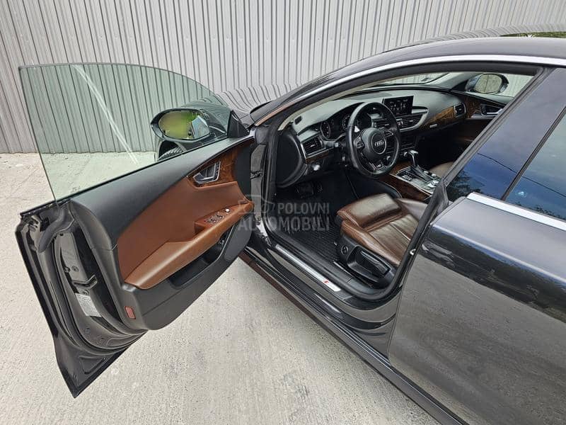 Audi A7 320k s S-line MATRIX