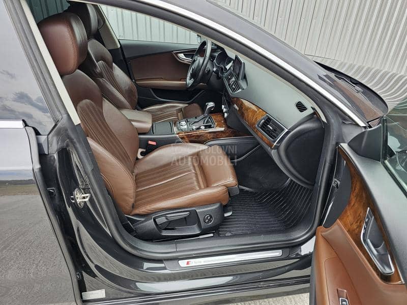 Audi A7 320k s S-line MATRIX