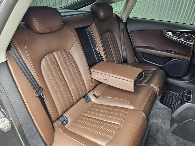 Audi A7 320k s S-line MATRIX