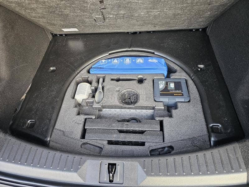 Ford Kuga 2.0d 4x4 139000k m