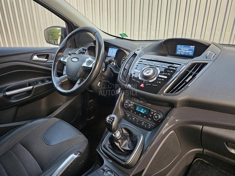 Ford Kuga 2.0d 4x4 139000k m