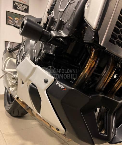 Honda CB 1000 RA SC80