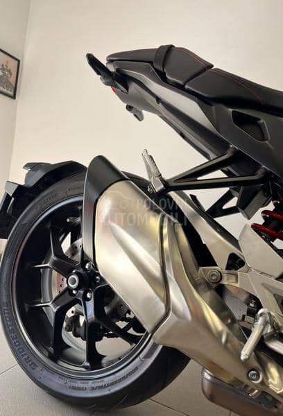 Honda CB 1000 RA SC80