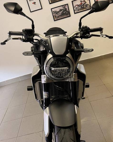 Honda CB 1000 RA SC80