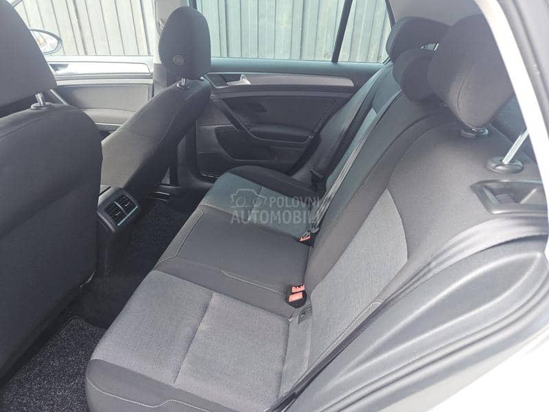 Volkswagen Golf 7 1,2TSI