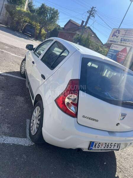Dacia Sandero 