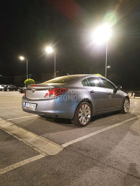 Opel Insignia 1.8 TNG