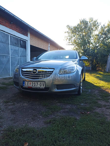 Opel Insignia 1.8 TNG