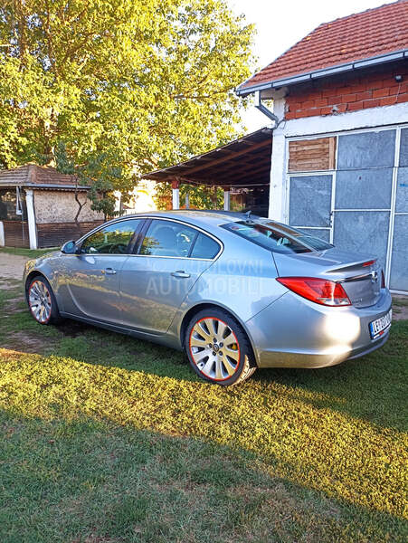 Opel Insignia 1.8 TNG