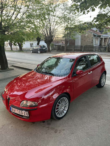 Alfa Romeo 147 jtdM