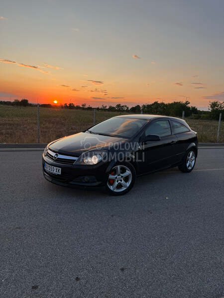 Opel Astra H GTC